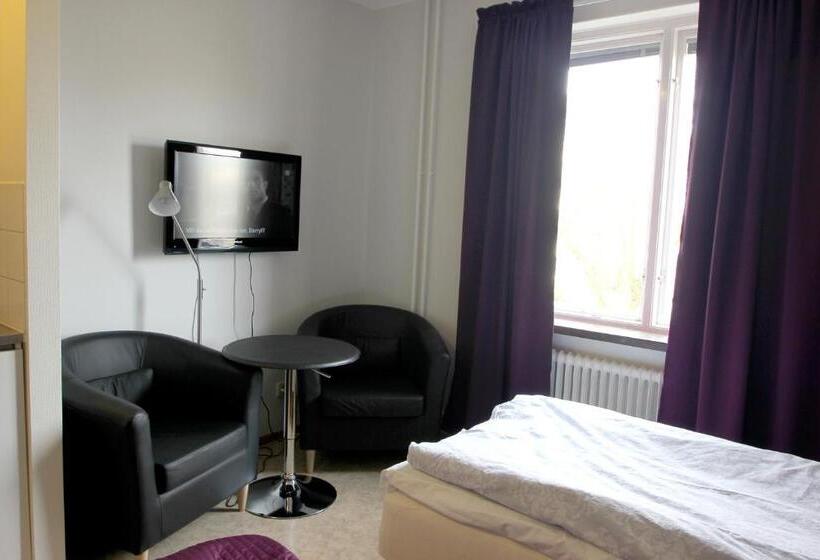スタンダードトリプルルーム, Karlshamn Vandrarhem Och Hotell