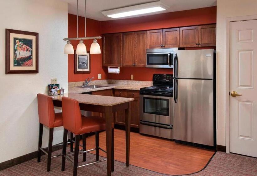 Люкс, Residence Inn By Marriott Saratoga Springs