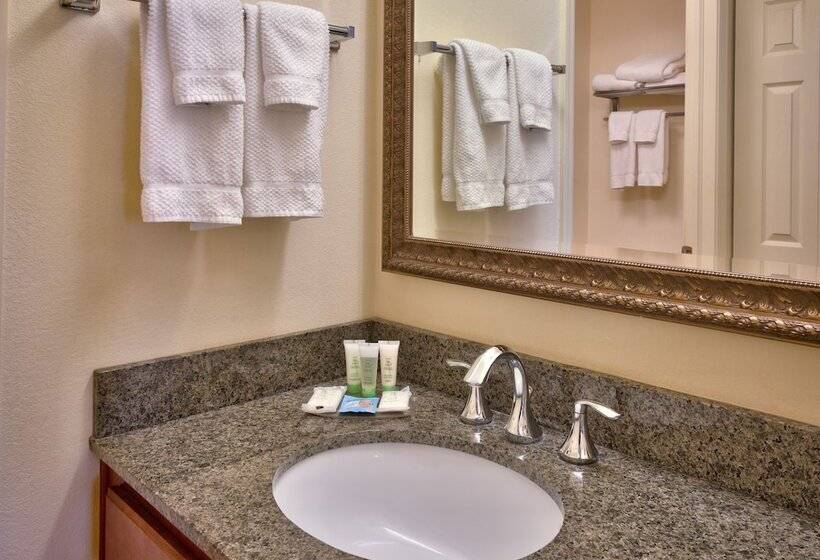 سوئیت 2 خوابه, Staybridge Suites Omaha 80th And Dodge, An Ihg