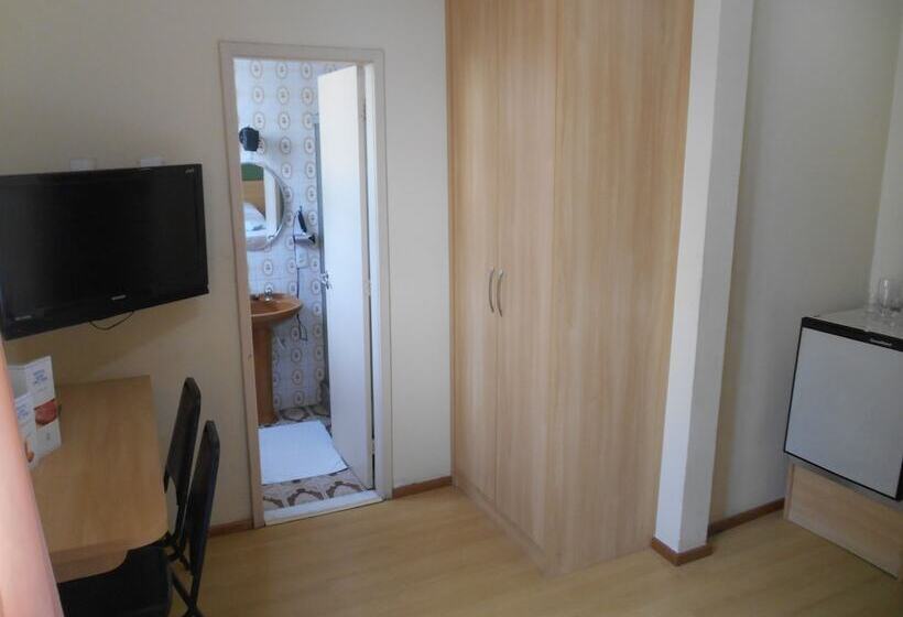 اتاق استاندارد چهار تخته, Vina Del Mar