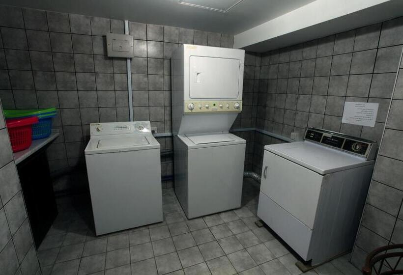 استودیوی استاندارد, Barakat Hotel Apartments