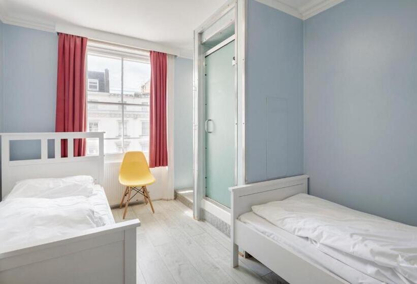 Номер Стандарт, Astor Victoria Hostel