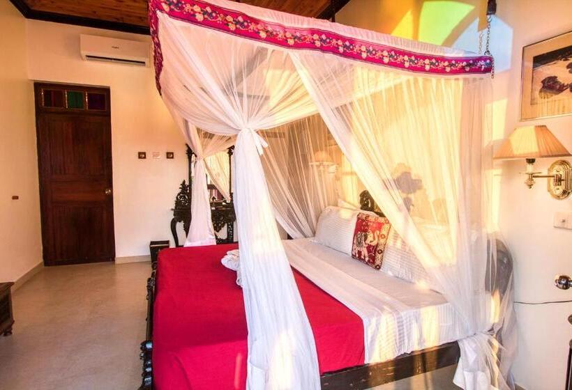 Номер Стандарт Вид на Море с Балконом, Tembo House
