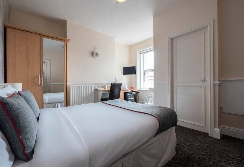 اتاق استاندارد, Oyo Pier Hotel Rhyl
