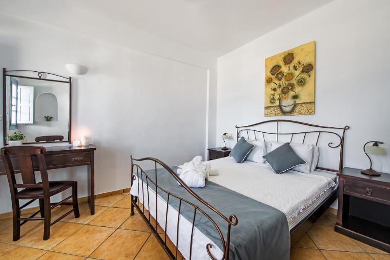 اتاق استاندارد با چشم‌انداز دریا, Apanemo Hotel & Suites