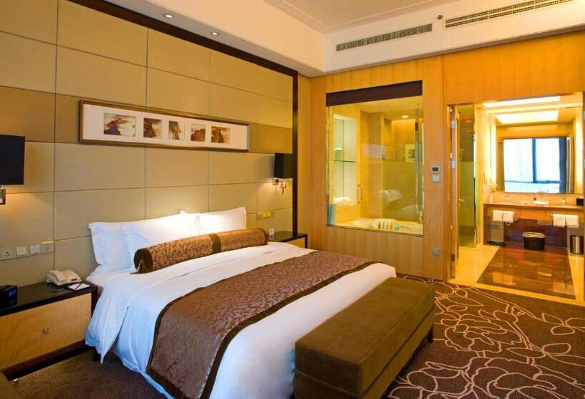 سوییت, Crowne Plaza Yichang, An Ihg