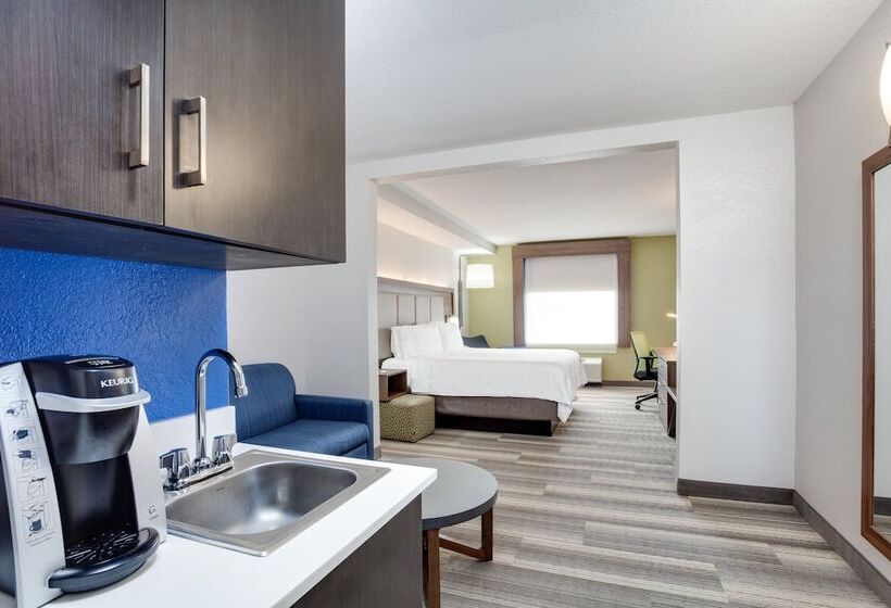 스위트, Holiday Inn Express Hotel & Suites Clewiston, An Ihg