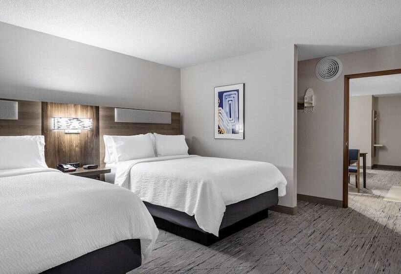 스위트, Holiday Inn Express Hotel & Suites St. Paul, An Ihg