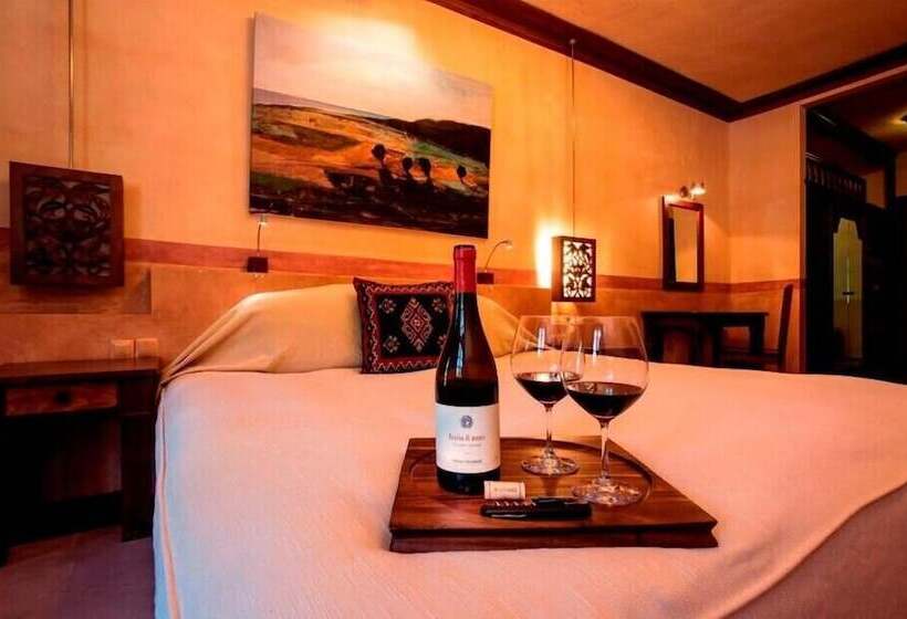 Номер Superior, Katogi Averoff Hotel & Winery