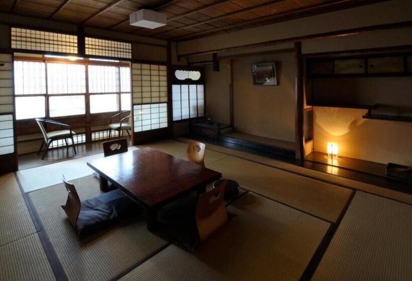 Номер Superior, Izuyasu Traditional Kyoto Inn Serving Kyoto Cuisine