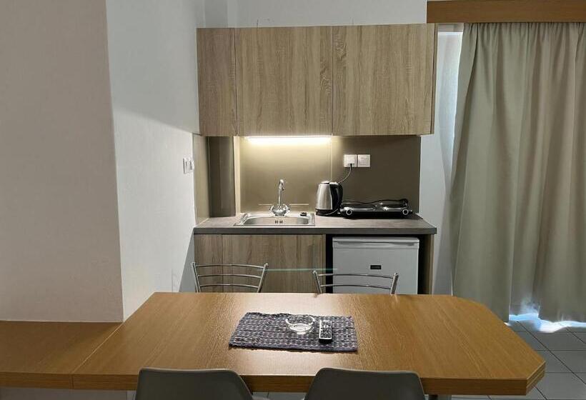آپارتمان 1 خوابه, Acropolis Apartments