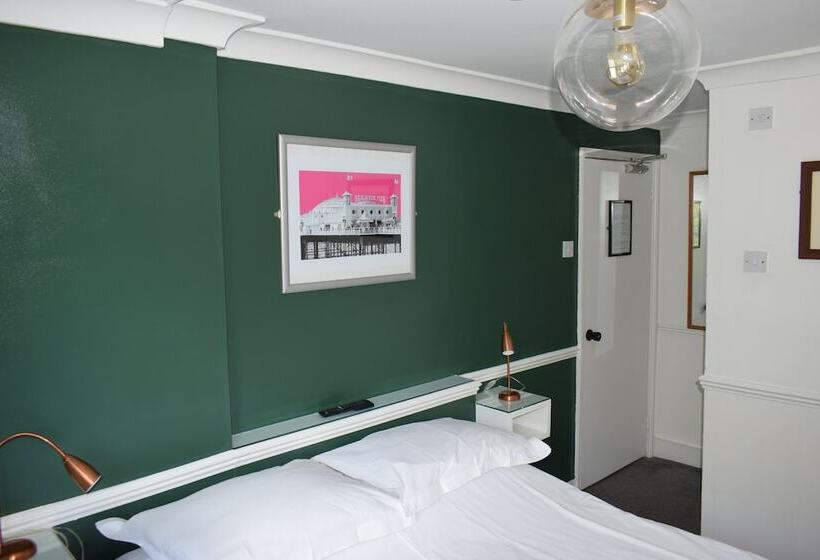 Номер Basic, Colson House