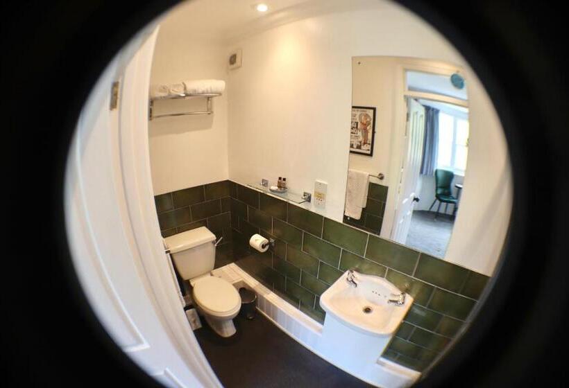 חדר סטנדרט, Colson House