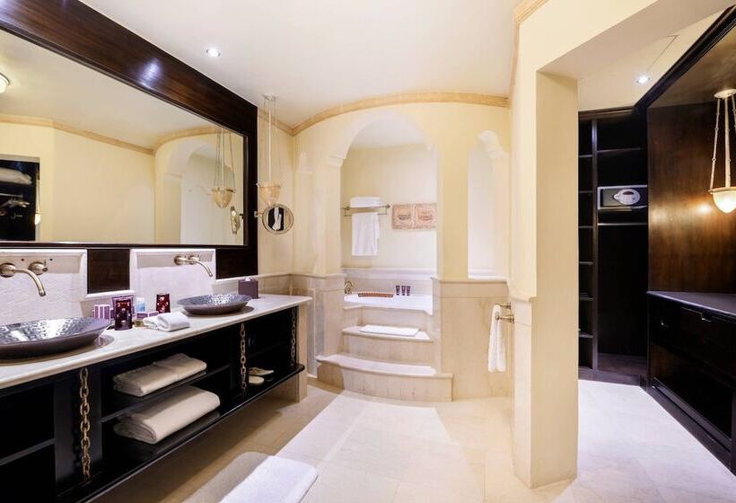 سوئیت 2 خوابه, Sharq Village & Spa, A Ritzcarlton