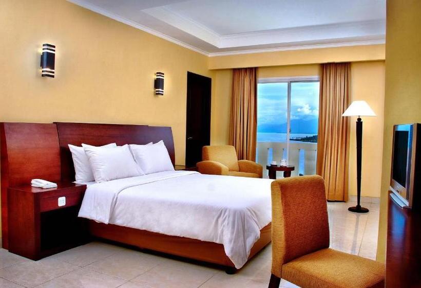 اتاق لوکس با چشمانداز باغ, Aston Niu Manokwari Hotel & Conference Center