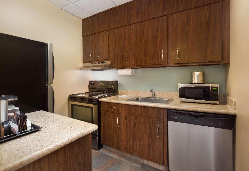 장애인을 위한 스위트, Holiday Inn Express And Suites Saint Augustine North, An Ihg