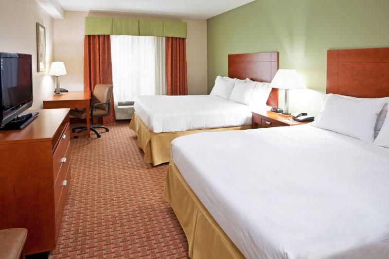 エクゼクティブスイート, Holiday Inn Express & Suites Niagara Falls, An Ihg