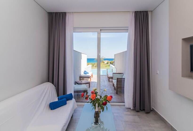 سوئیت اجرایی با چشم‌انداز دریا, Belussi Beach Hotel & Suites