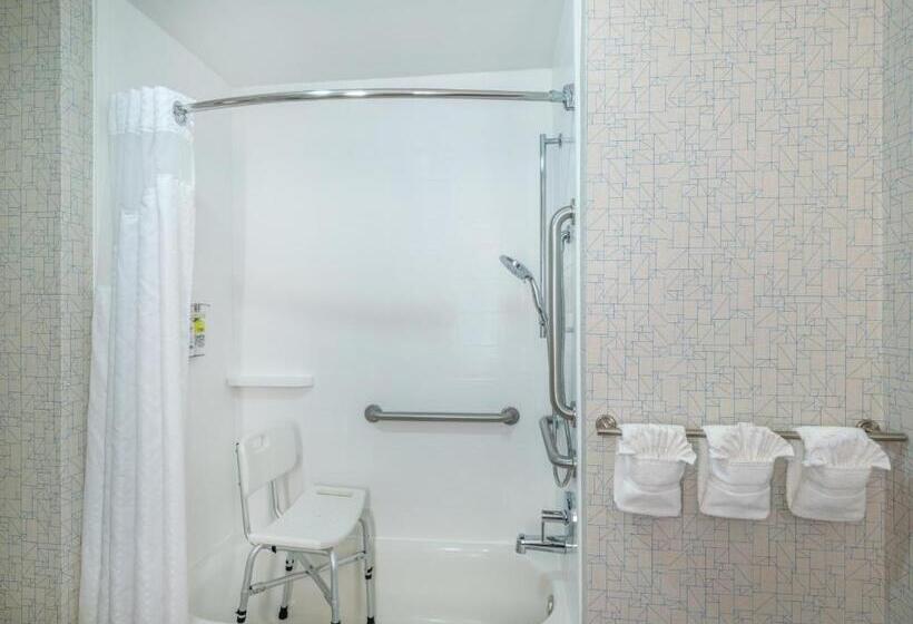 Номер Стандарт Адаптированный для Инвалидов, Holiday Inn Express Gas City, An Ihg