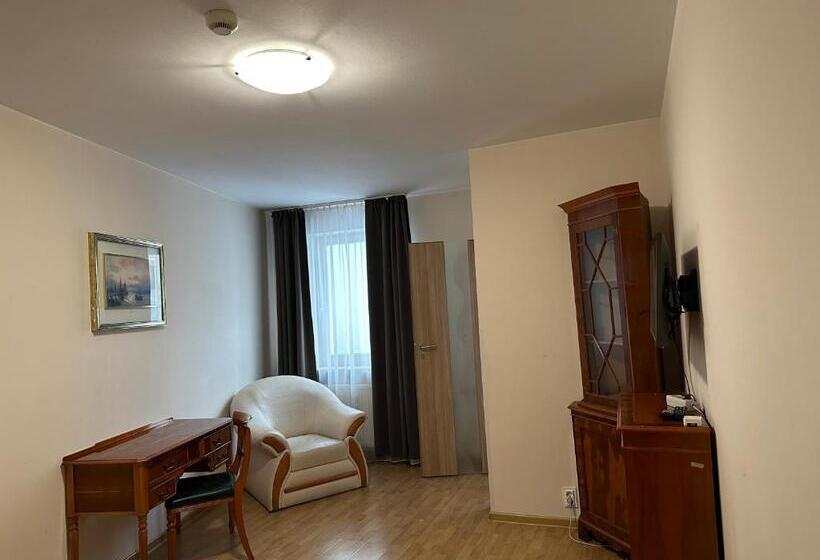 Chambre Triple Supérieure, Poleczki Residence Apartments