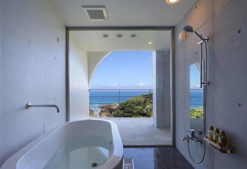 חדר דלוקס נוף לים, The Hotel Yakushima Ocean & Forest