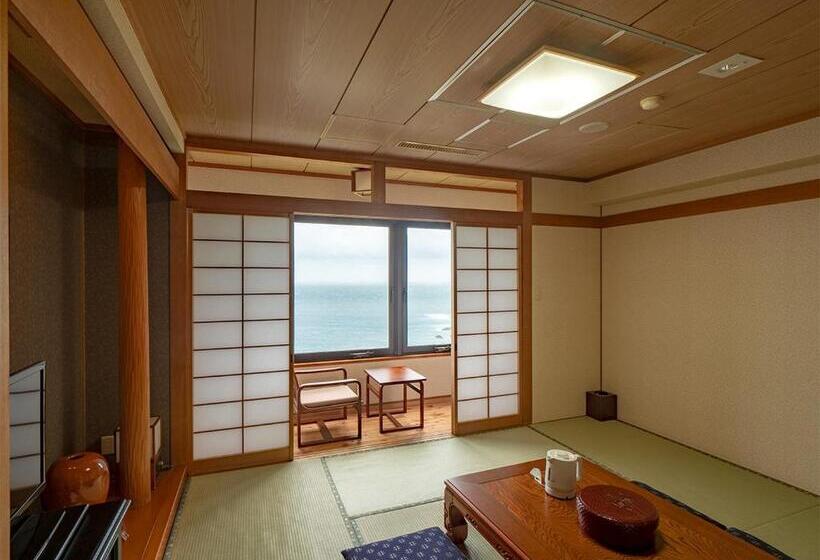 חדר סטנדרט נוף לים, The Hotel Yakushima Ocean & Forest