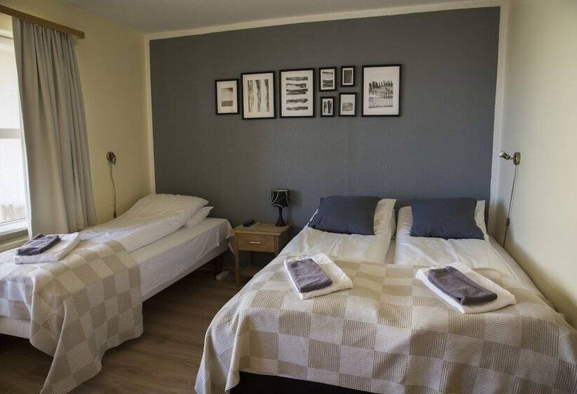 اتاق خانوادگی, Guesthouse Hvammur