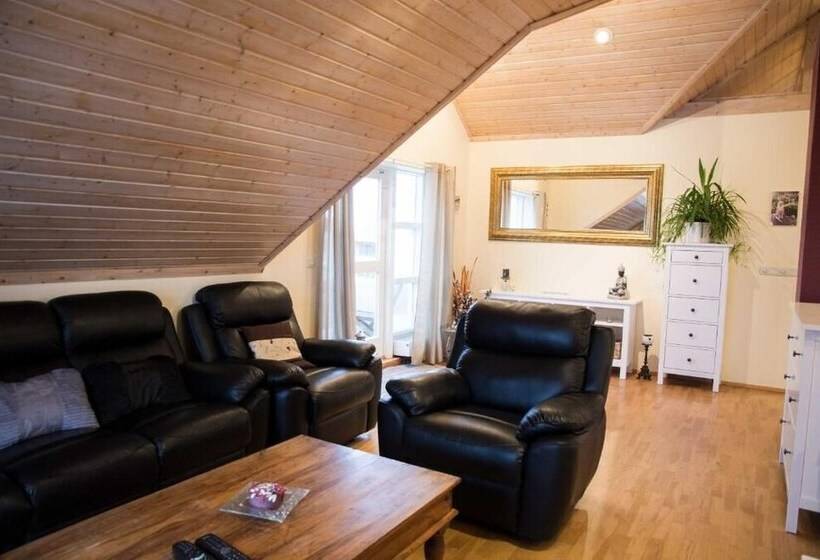 آپارتمان 2 خوابه, Guesthouse Hvammur