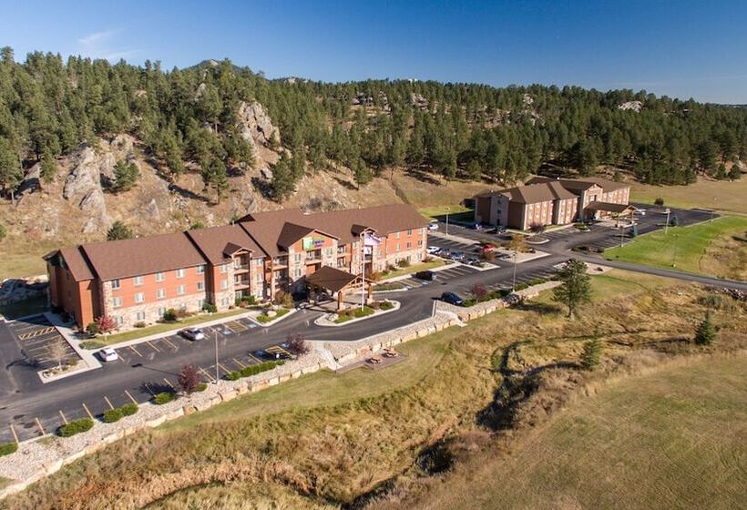 Люкс с Балконом, Holiday Inn Express & Suites Custer Mt Rushmore