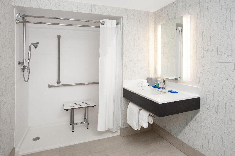 Люкс Адаптированный для Инвалидов, Holiday Inn Express & Suites Culpeper, An Ihg