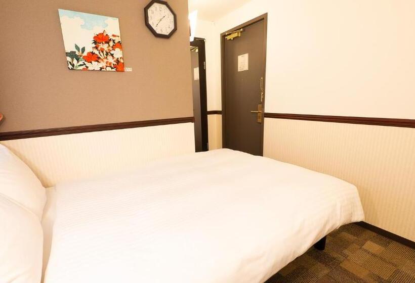 Номер Economy, Toyoko Inn Shin-Osaka Chuo-guchi Honkan