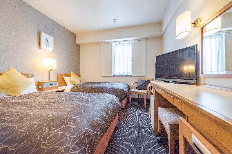 Номер Стандарт, Nishitetsu Inn Tenjin