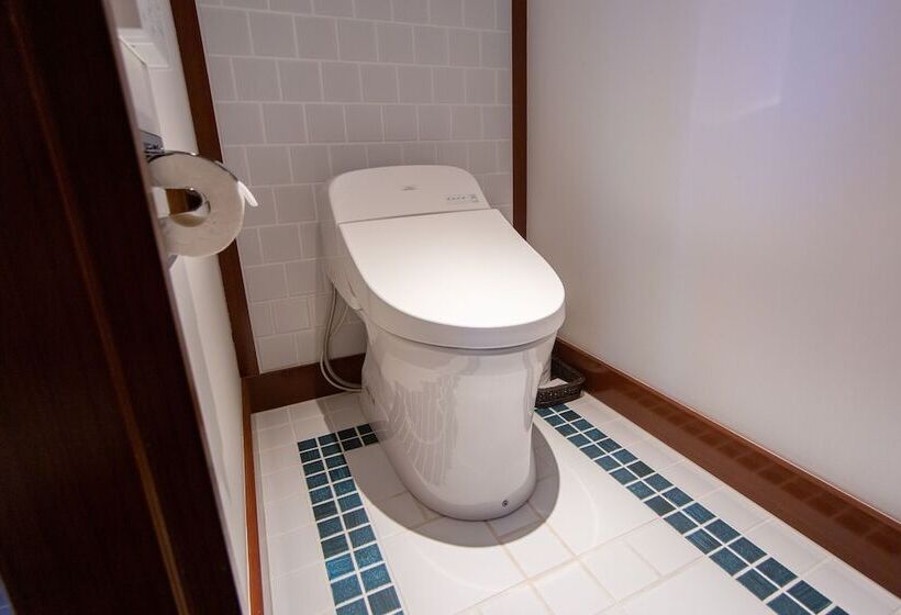 اتاق لوکس با چشم‌انداز دریا, Premier Hotel Mojiko