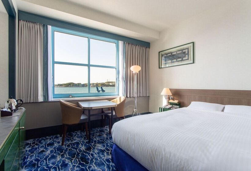 اتاق استاندارد با چشم‌انداز دریا, Premier Hotel Mojiko