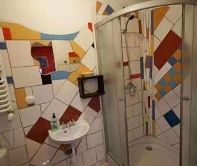 Семейный Номер, El Hostel