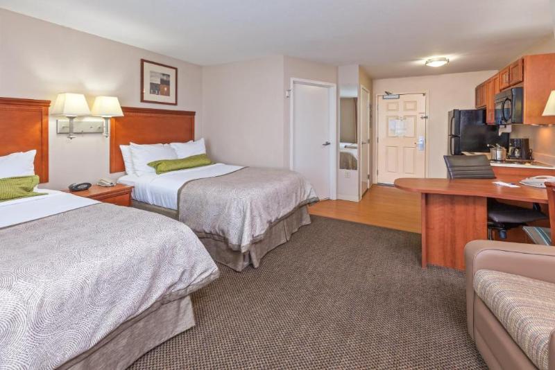 استودیوی استاندارد, Candlewood Suites Owasso, An Ihg