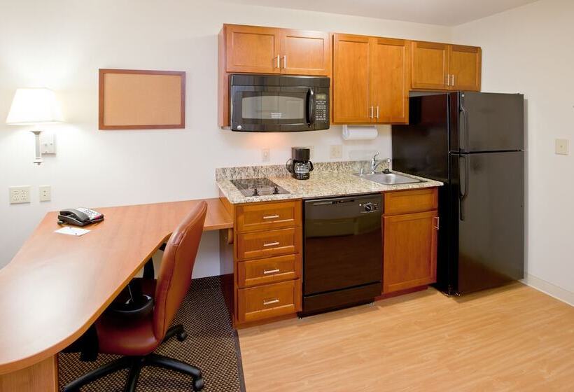 Студия Стандарт, Candlewood Suites Radcliff   Fort Knox, An Ihg