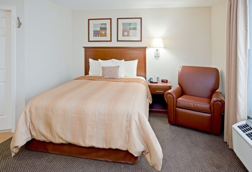 Студия Стандарт Двуспальная Кровать, Candlewood Suites Radcliff   Fort Knox, An Ihg