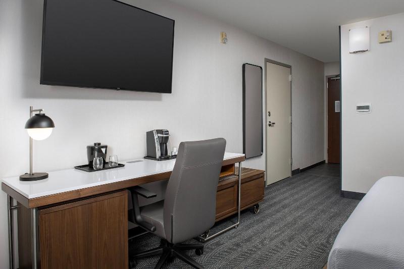 带大床的标准间, Courtyard By Marriott San Diego Carlsbad