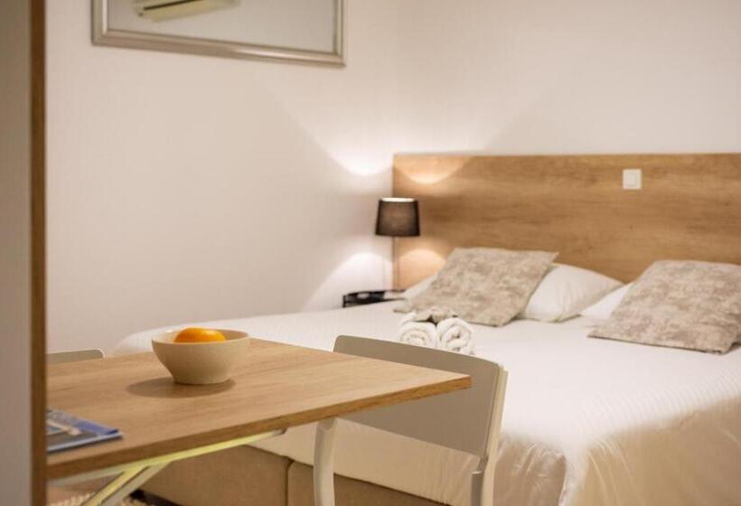 استودیو استاندارد با بالکن, Apartments & Rooms Buble