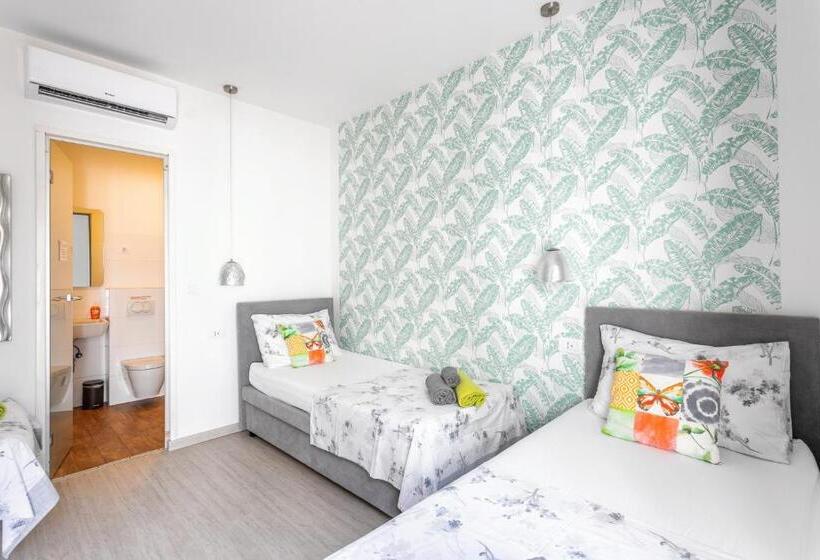 اتاق استاندارد چهار تخته, Hostel Villa Skansi