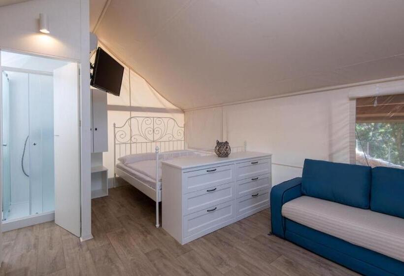 Standard Tent, Wine Resort Adriatic