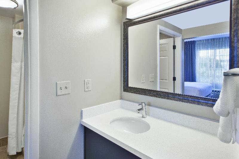 Люкс 2 Спальни, Staybridge Suites Cleveland Mayfield Heights Beachwood, An Ihg