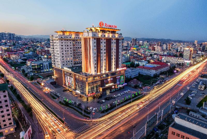 اتاق اجرایی با تخت بزرگ, Ramada Ulaanbaatar Citycenter
