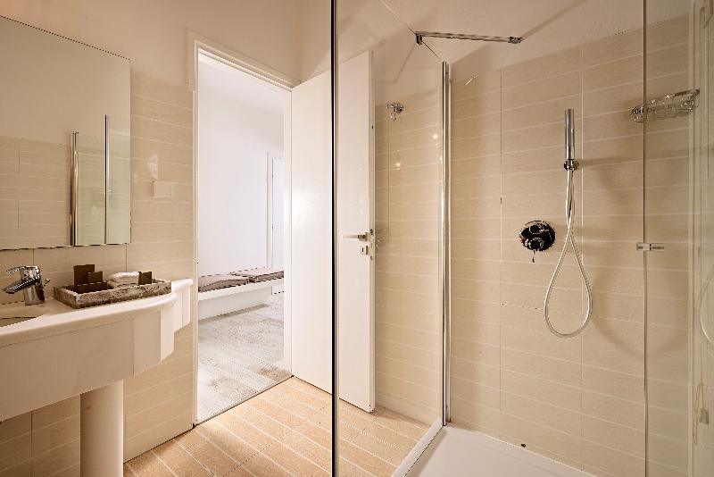 سوئیت با تخت بزرگ, Ramada Ulaanbaatar Citycenter