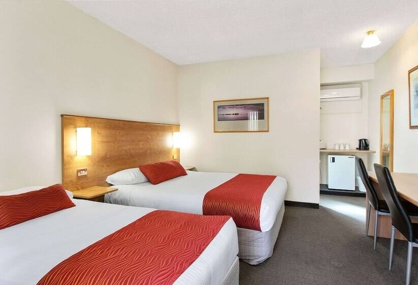 Номер Стандарт, Econo Lodge Griffith Motor Inn