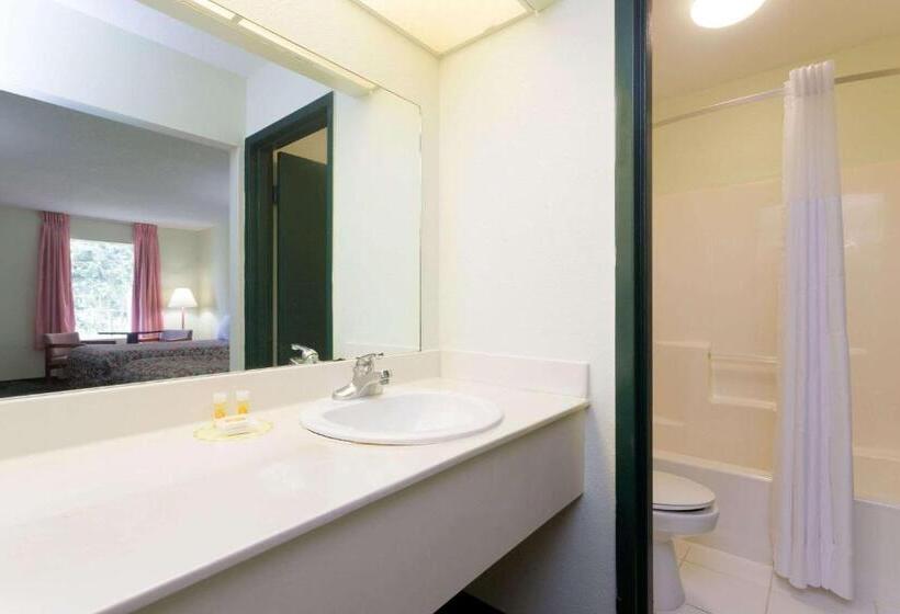 Номер Superior, Days Inn By Wyndham Crystal River