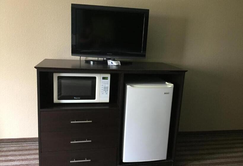 Family Suite, Super 8 By Wyndham Brenham Tx