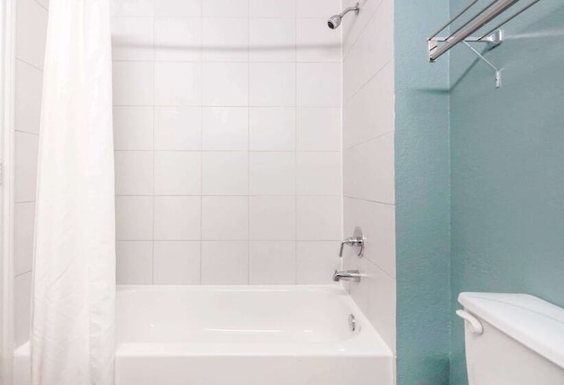 Студия Deluxe, Super 8 By Wyndham Brenham Tx