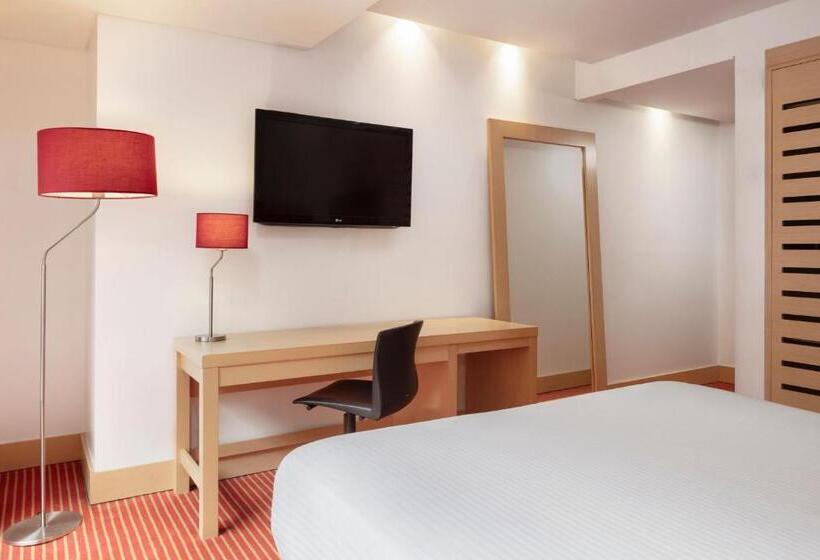 스탠다드 룸, Fairfield By Marriott Bogota Embajada